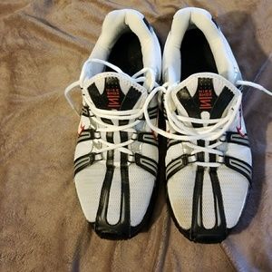 Nike shox 11.5 white,black, red, silver